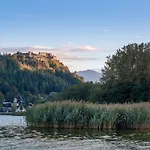 Hofer Ossiacher