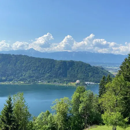 Hofer Ossiacher Séjour à la ferme *