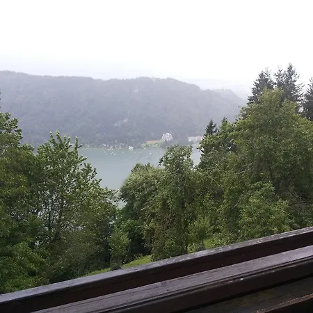 Hofer Ossiacher مزرعة للإقامة