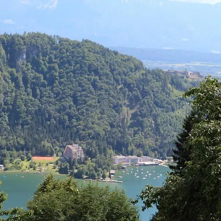 مزرعة للإقامة Hofer Ossiacher *