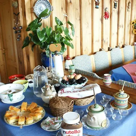 Hofer Ossiacher مزرعة للإقامة أنينهايم