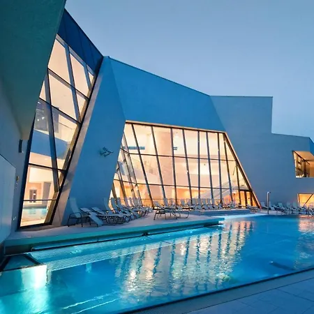 Hofer Ossiacher مزرعة للإقامة