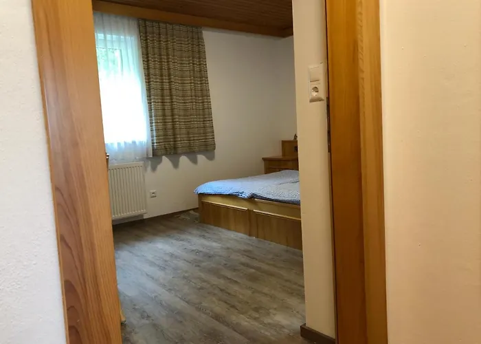 Hofer Ossiacher * Annenheim