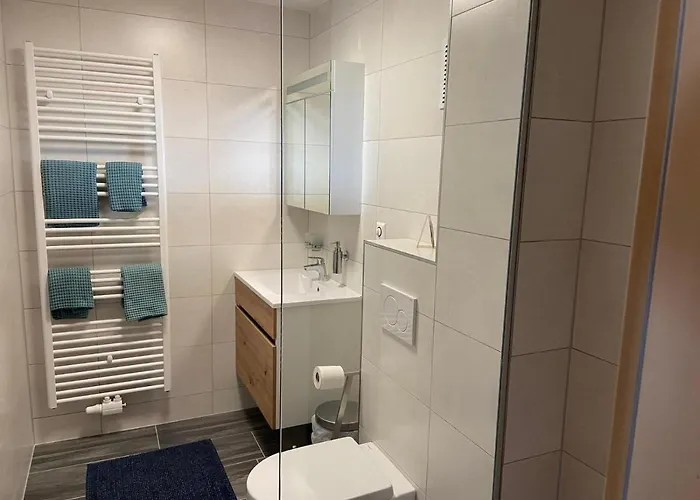 Hofer Ossiacher * Annenheim