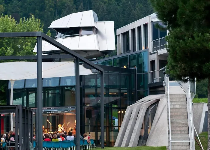 Hofer Ossiacher Annenheim